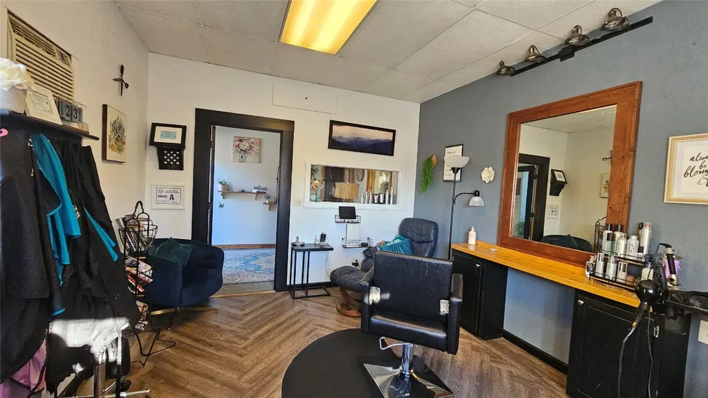 4806 Hwy 107 N Glenville NC 28736