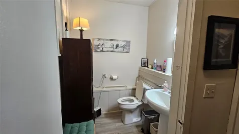 4806 Highway 107 N Glenville NC 28736