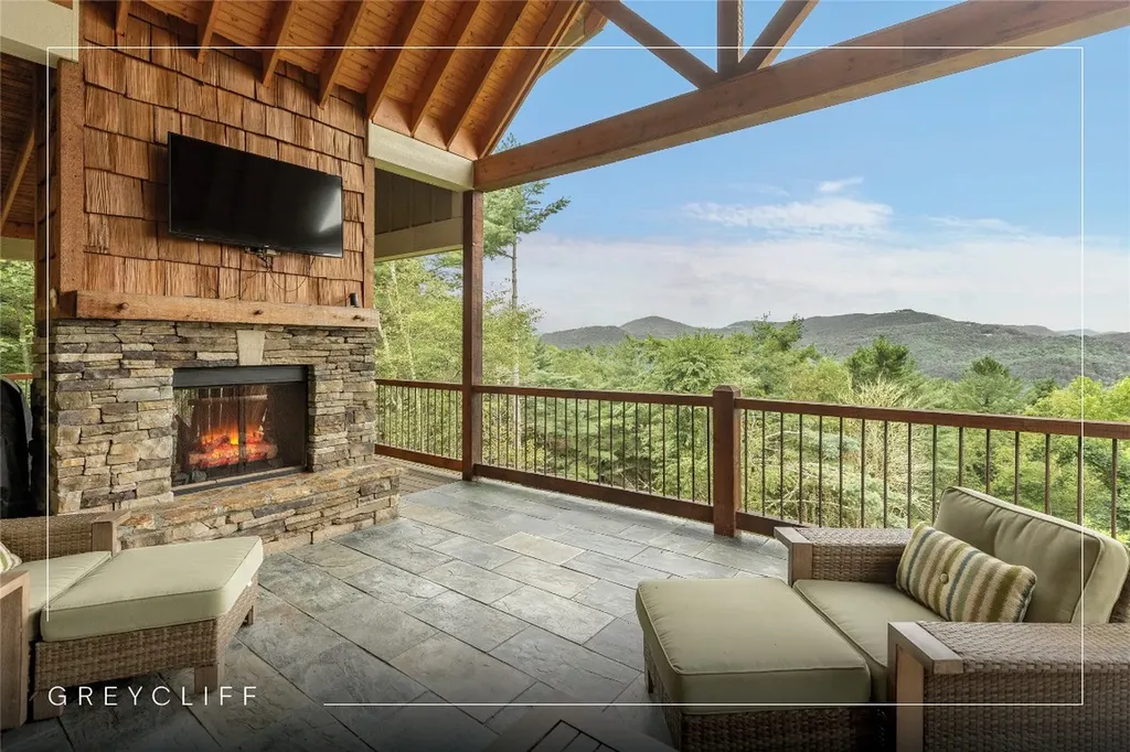 62 Channel View Drive Cullowhee NC 28723