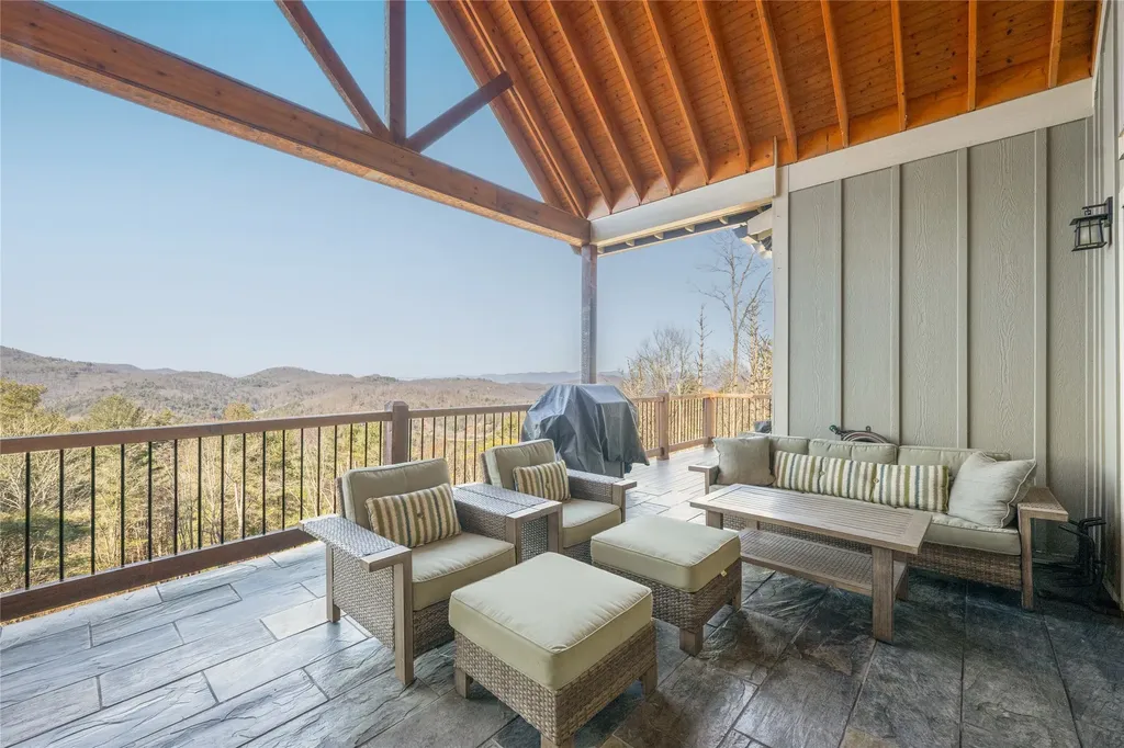 62 Channel View Drive Cullowhee NC 28723