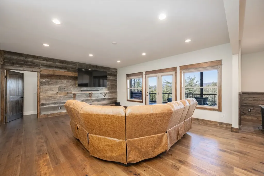 62 Channel View Drive Cullowhee NC 28723