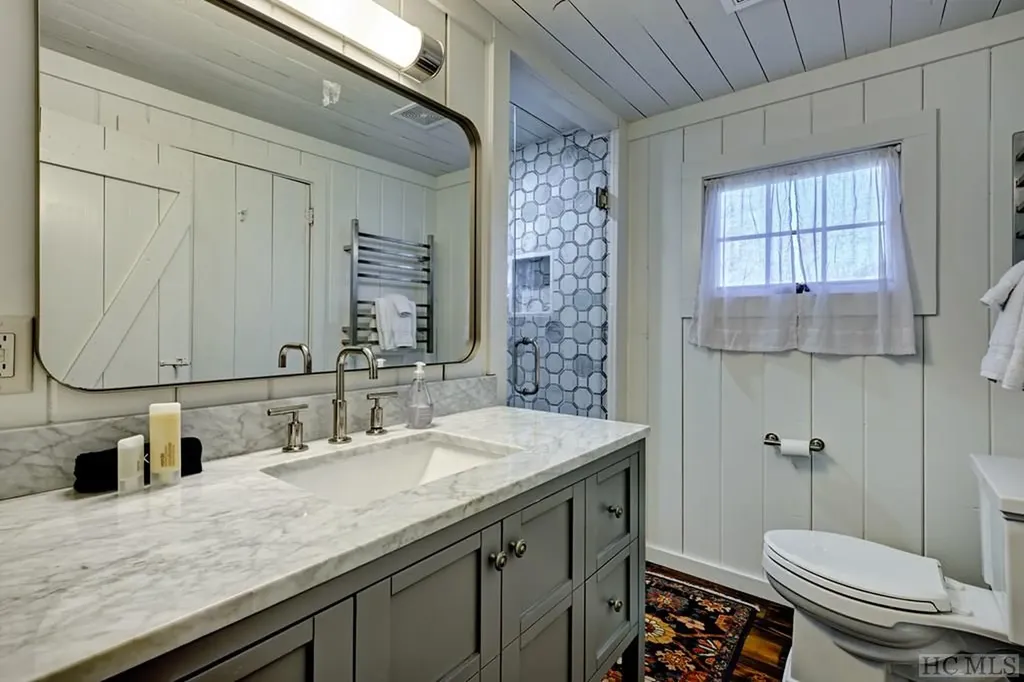 656 Big Bear Pen Road Highlands NC 28741