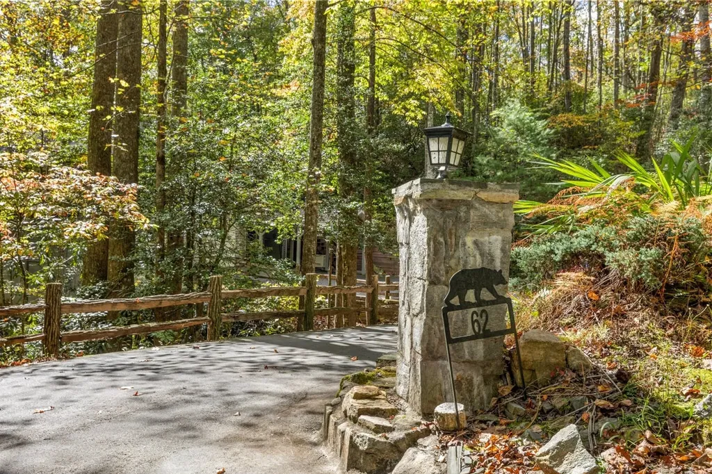 62 Beech Court Sapphire NC 28774