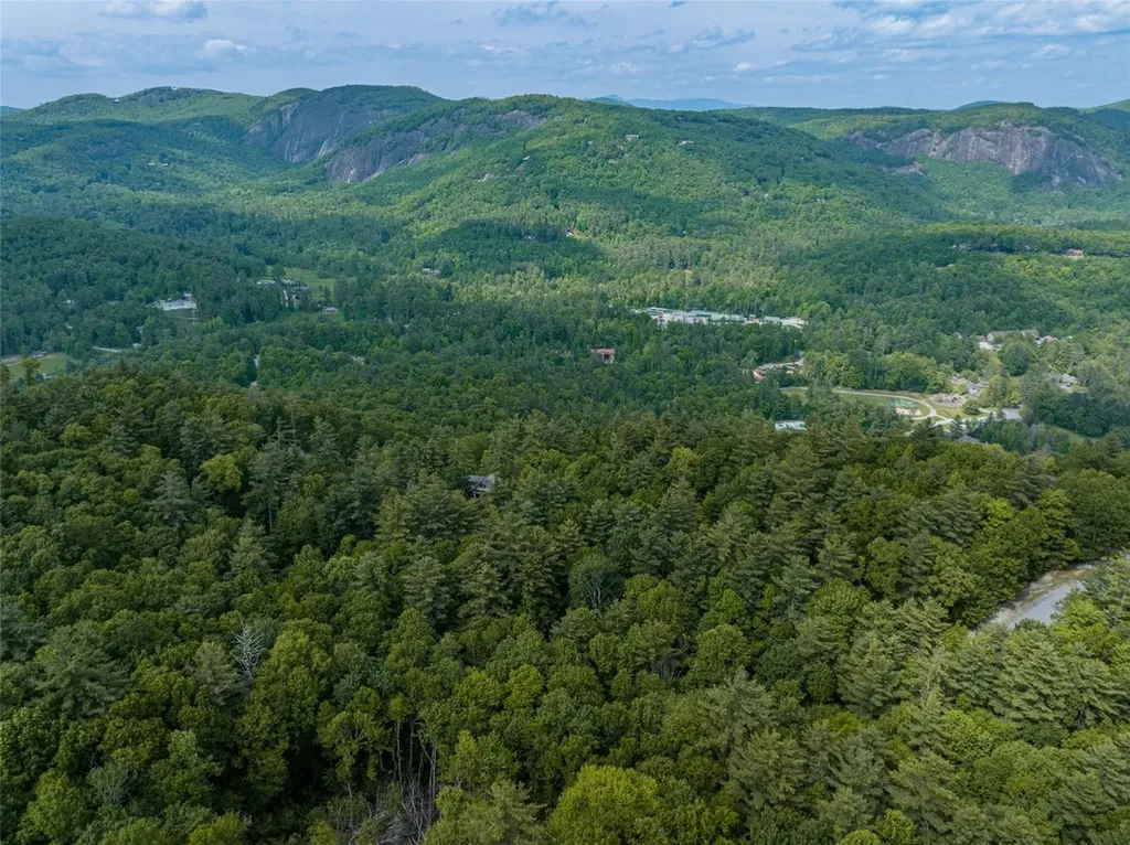 43 Ledgeview Road Cashiers NC 28717