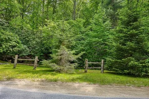 43 Ledgeview Road Cashiers NC 28717