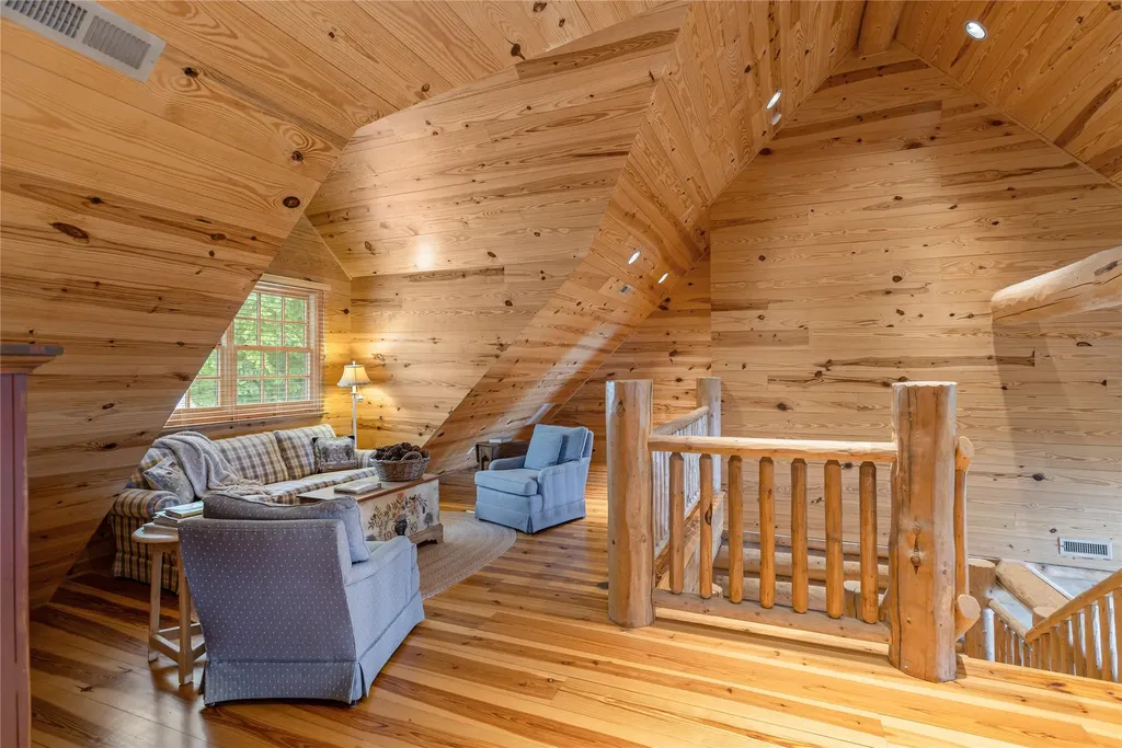 865 Toxaway Drive Lake Toxaway NC 28747