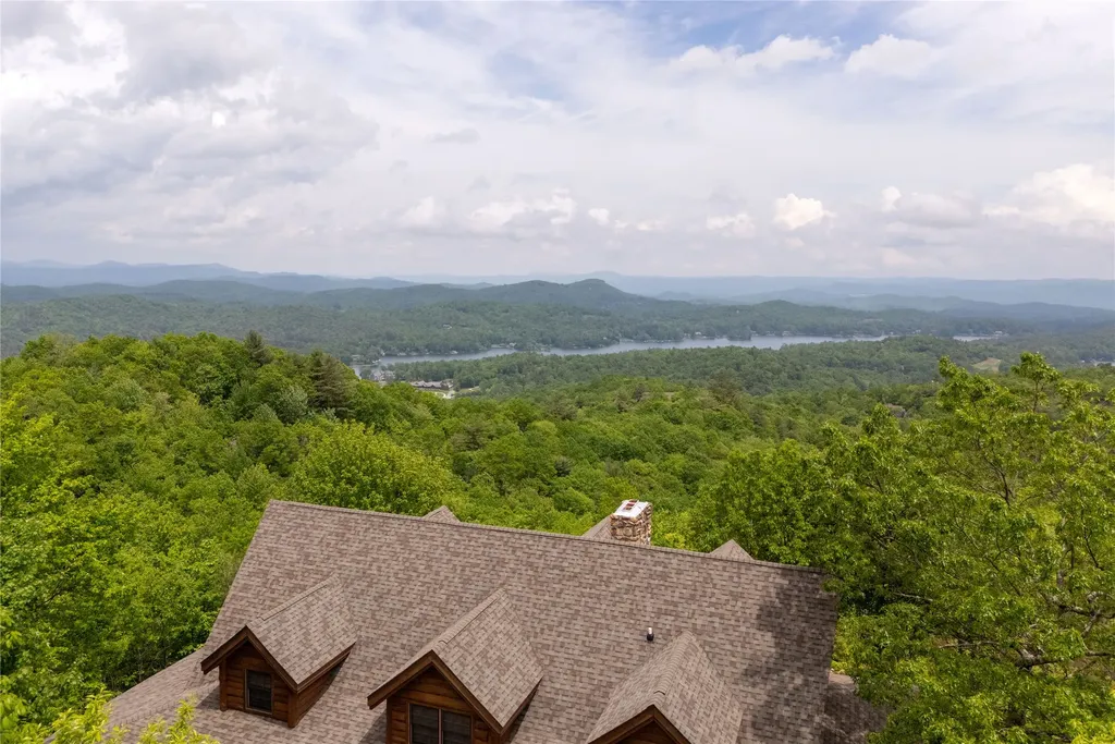 865 Toxaway Drive Lake Toxaway NC 28747