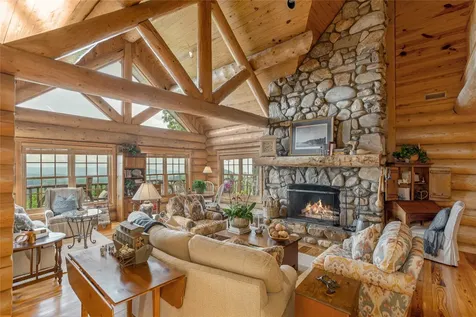 865 Toxaway Drive Lake Toxaway NC 28747