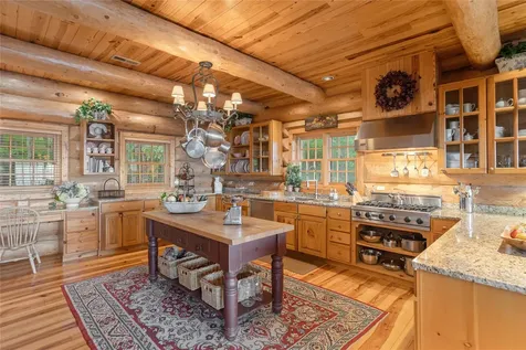 865 Toxaway Drive Lake Toxaway NC 28747