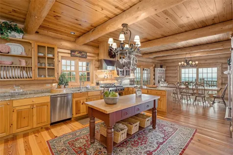 865 Toxaway Drive Lake Toxaway NC 28747