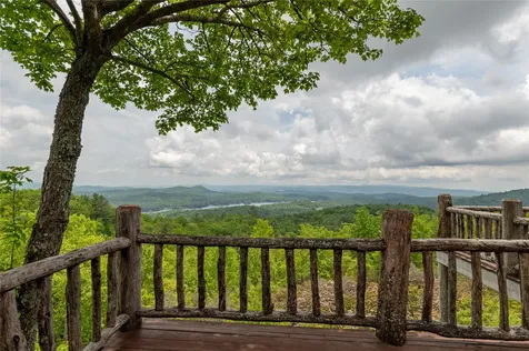 865 Toxaway Drive Lake Toxaway NC 28747