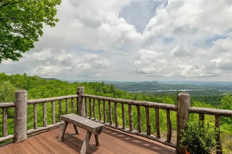 865 Toxaway Drive Lake Toxaway NC 28747