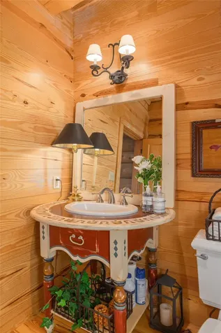 865 Toxaway Drive Lake Toxaway NC 28747