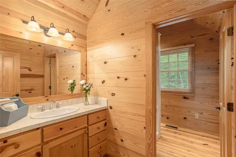 865 Toxaway Drive Lake Toxaway NC 28747