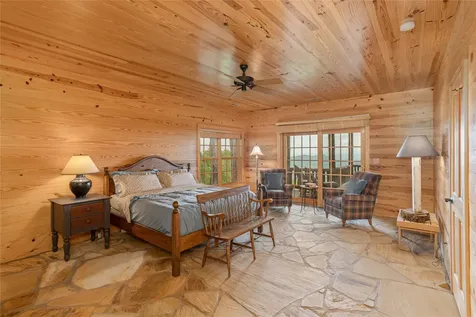 865 Toxaway Drive Lake Toxaway NC 28747