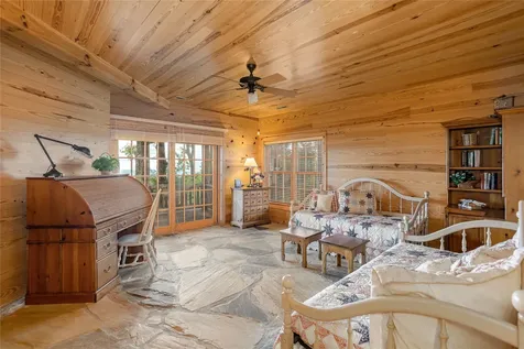 865 Toxaway Drive Lake Toxaway NC 28747