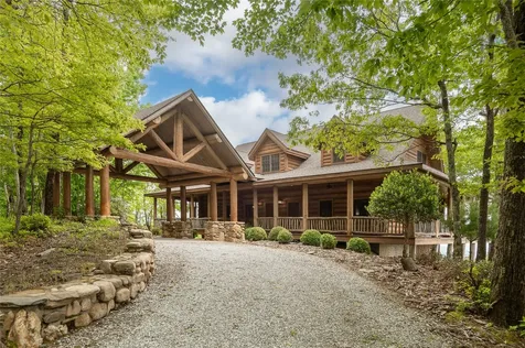 865 Toxaway Drive Lake Toxaway NC 28747