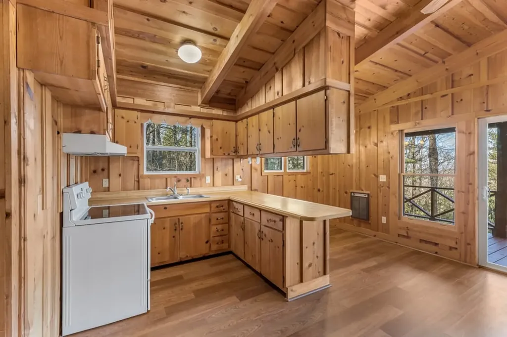 795 Buck Falls Road Highlands NC 28741