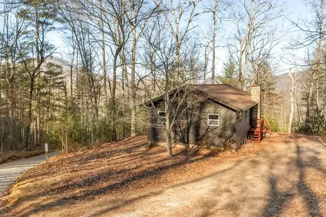 795 Buck Falls Road Highlands NC 28741