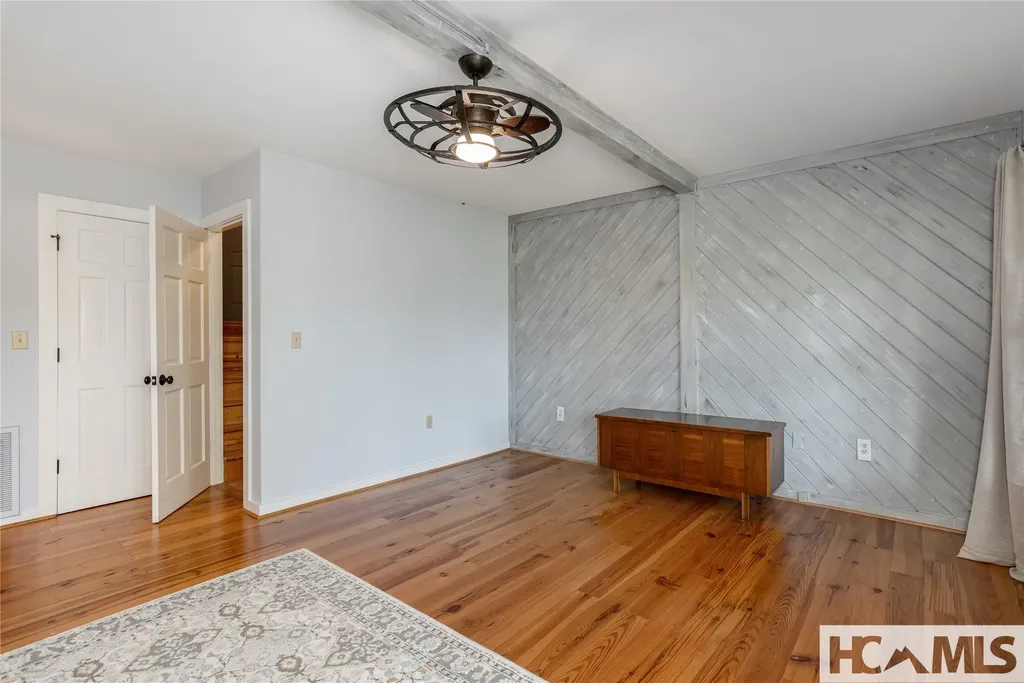 86 Racquet Club Villas Drive Sapphire NC 28774