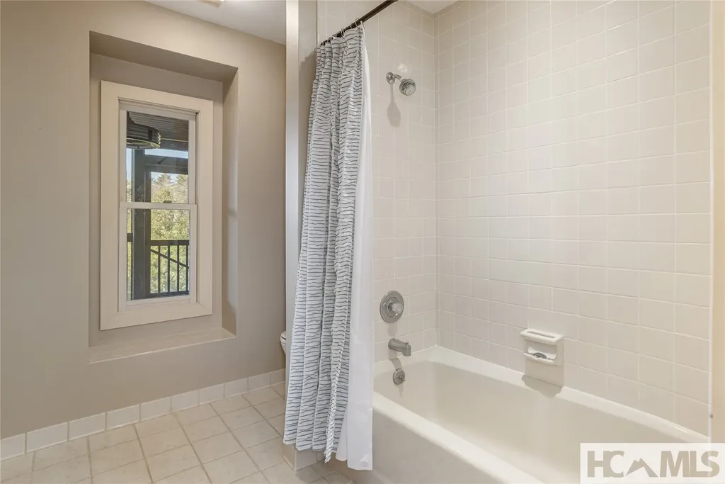 86 Racquet Club Villas Drive Sapphire NC 28774