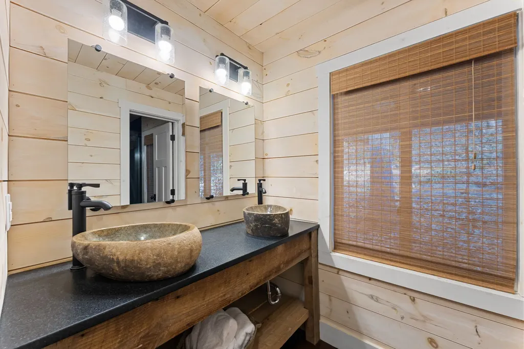 290 Blue Ridge Lane Cashiers NC 28717