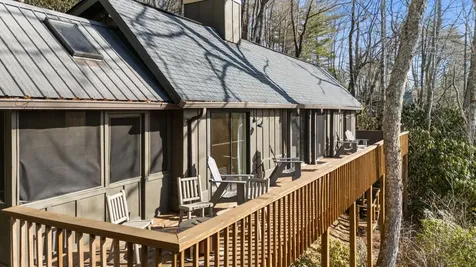 290 Blue Ridge Lane Cashiers NC 28717