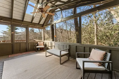 290 Blue Ridge Lane Cashiers NC 28717