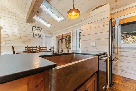 290 Blue Ridge Lane Cashiers NC 28717