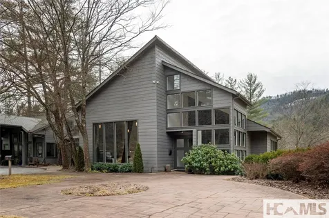 70 Sapphire Valley Road Sapphire NC 28774