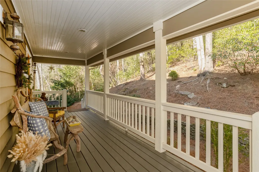 132 Sheepcote Road Cashiers NC 28717