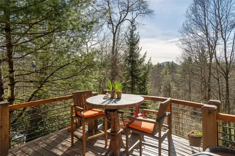 132 Sheepcote Road Cashiers NC 28717