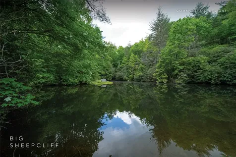 132 Sheepcote Road Cashiers NC 28717