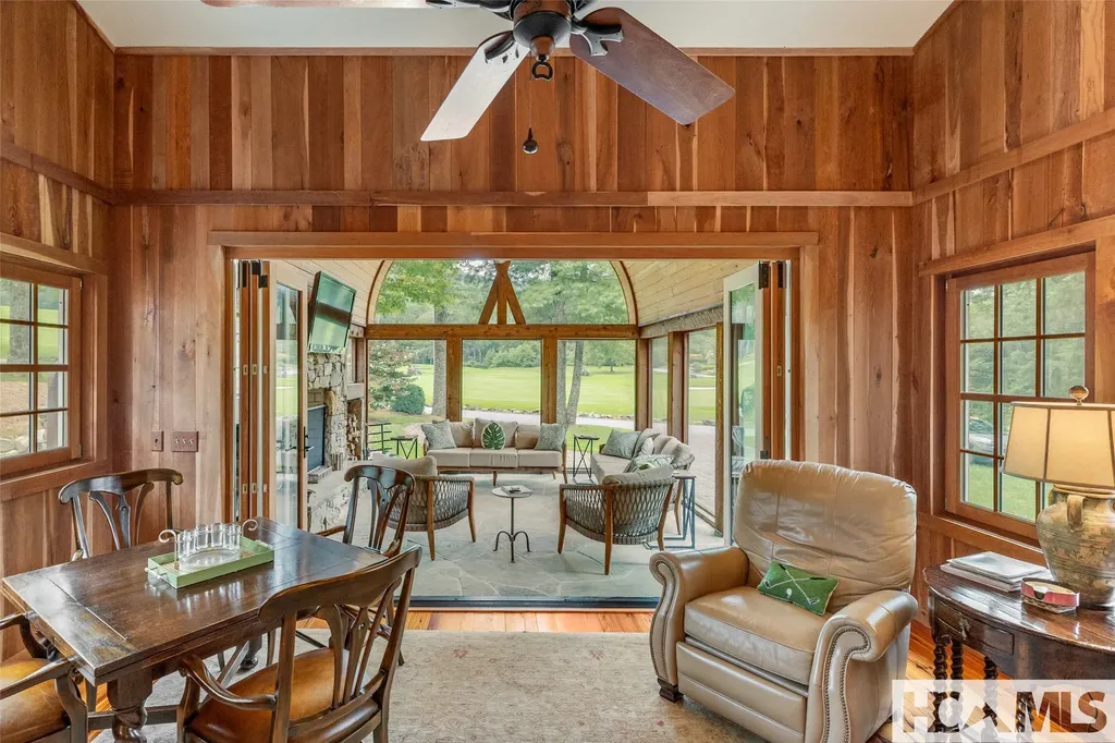 346 Hummingbird Lane Highlands NC 28741