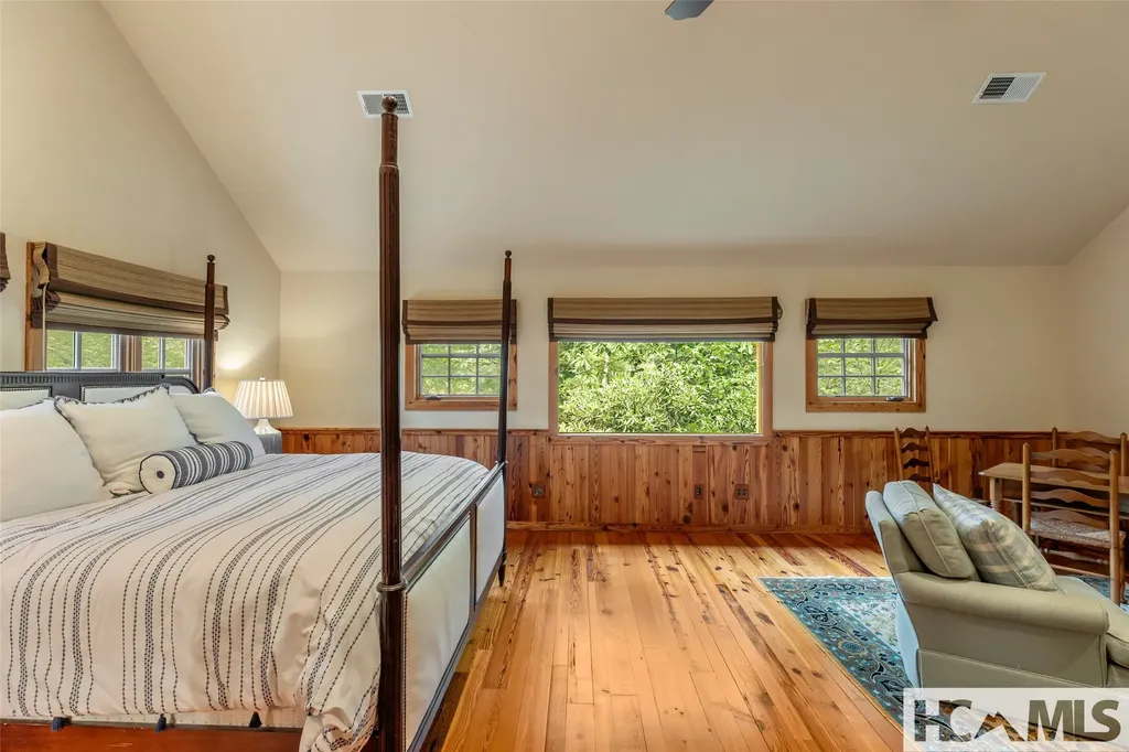 346 Hummingbird Lane Highlands NC 28741