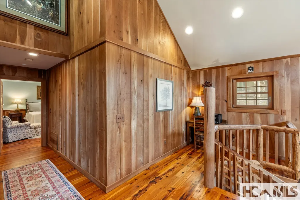 346 Hummingbird Lane Highlands NC 28741