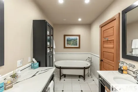 346 Hummingbird Lane Highlands NC 28741