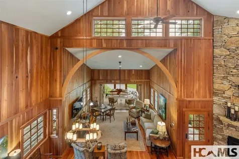 346 Hummingbird Lane Highlands NC 28741