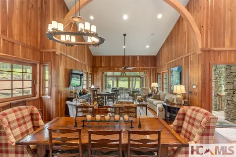 346 Hummingbird Lane Highlands NC 28741