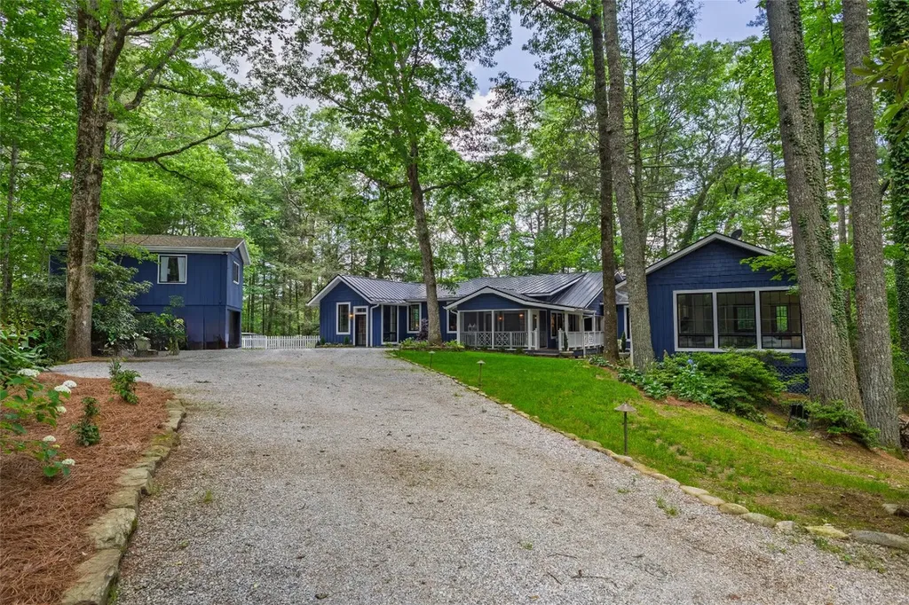 138 Belladonna Drive Cashiers NC 28717