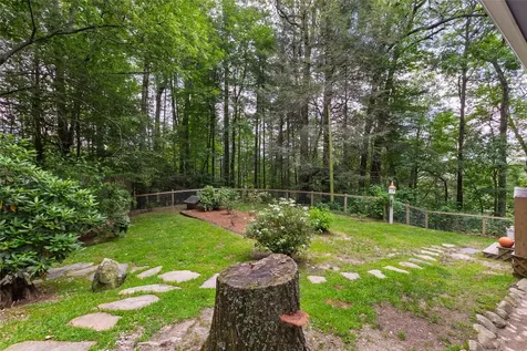 138 Belladonna Drive Cashiers NC 28717