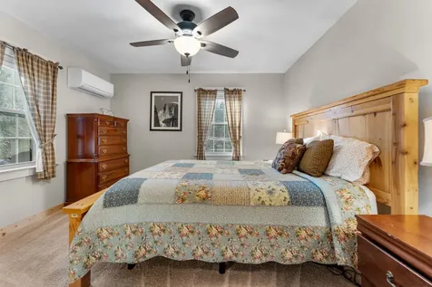 27 Hive Road Glenville NC 28736