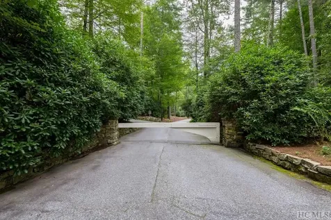 48 Arrowhead Cottage Road Cashiers NC 28717