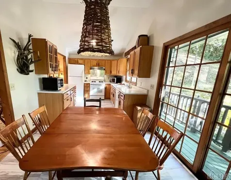 430 Bright Mountain Road Cullowhee NC 28723