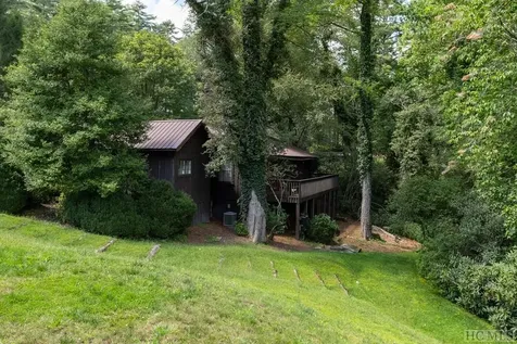 1855 Hwy 107 S Cashiers NC 28717