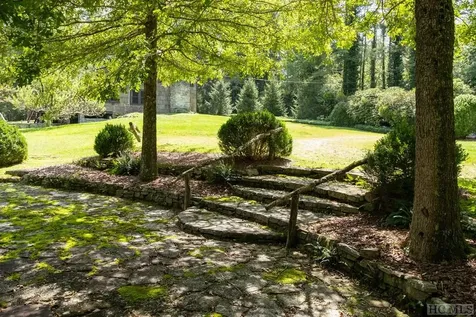1855 Hwy 107 S Cashiers NC 28717