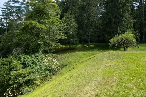 1855 Hwy 107 S Cashiers NC 28717