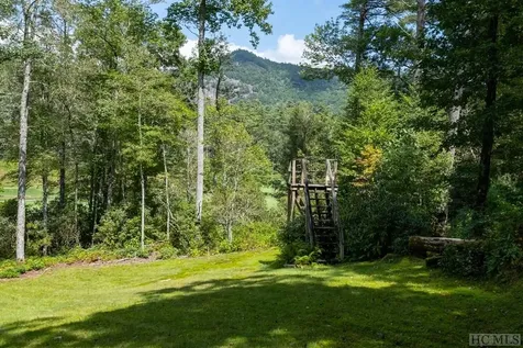1855 Hwy 107 S Cashiers NC 28717