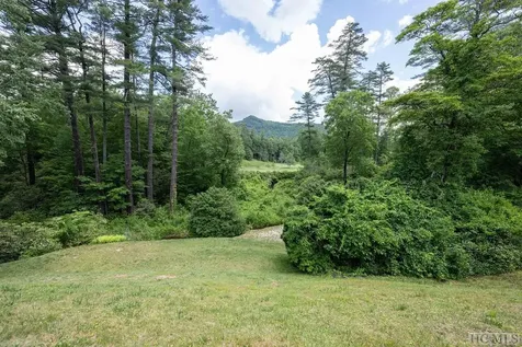 1855 Hwy 107 S Cashiers NC 28717
