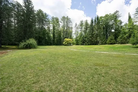 1855 Hwy 107 S Cashiers NC 28717